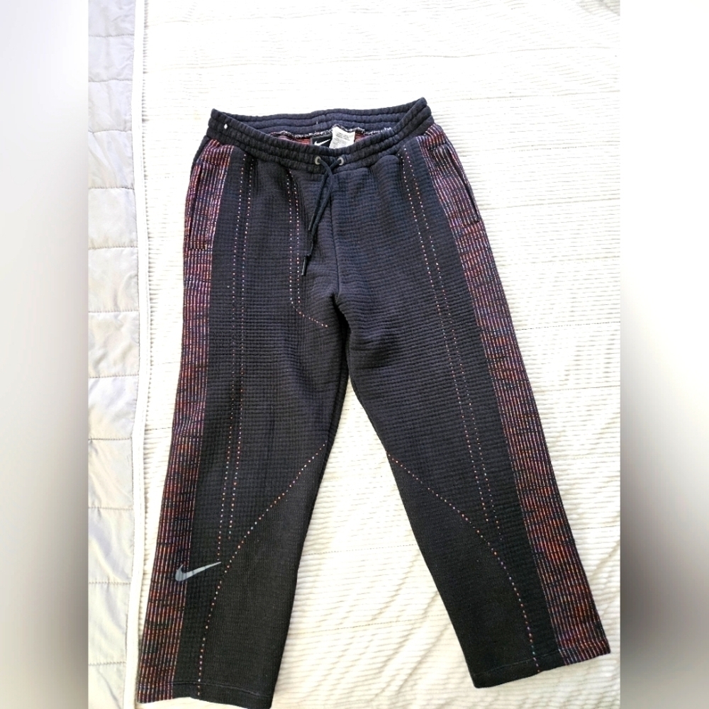 Nike Womens "City Ready" FleeceBlack and Red Athletic Training Pants Size M